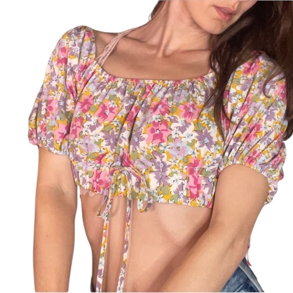 SOLD Pink Floral Peasant Spanish Crop Blouse - Picture 4 of 7